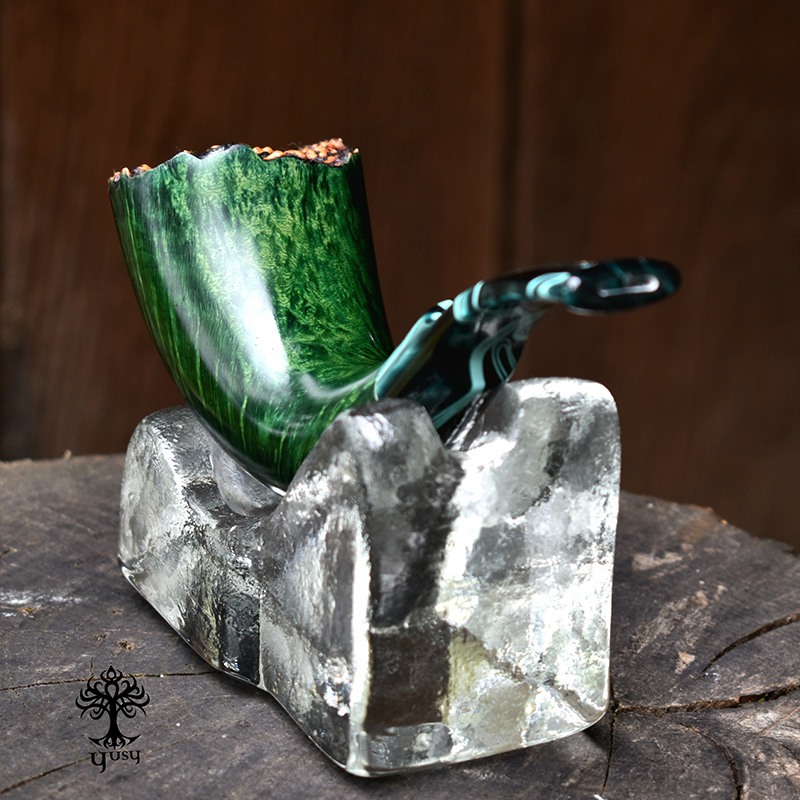 Pipa para tabaco Freehand modelo Horn color verde esmeralda